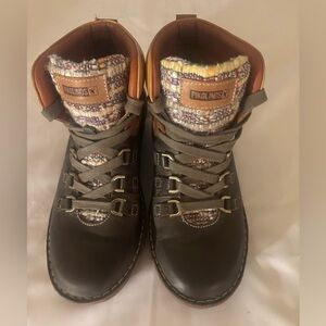 Pikolinos Brown and Multicolor Lace-Up Boots